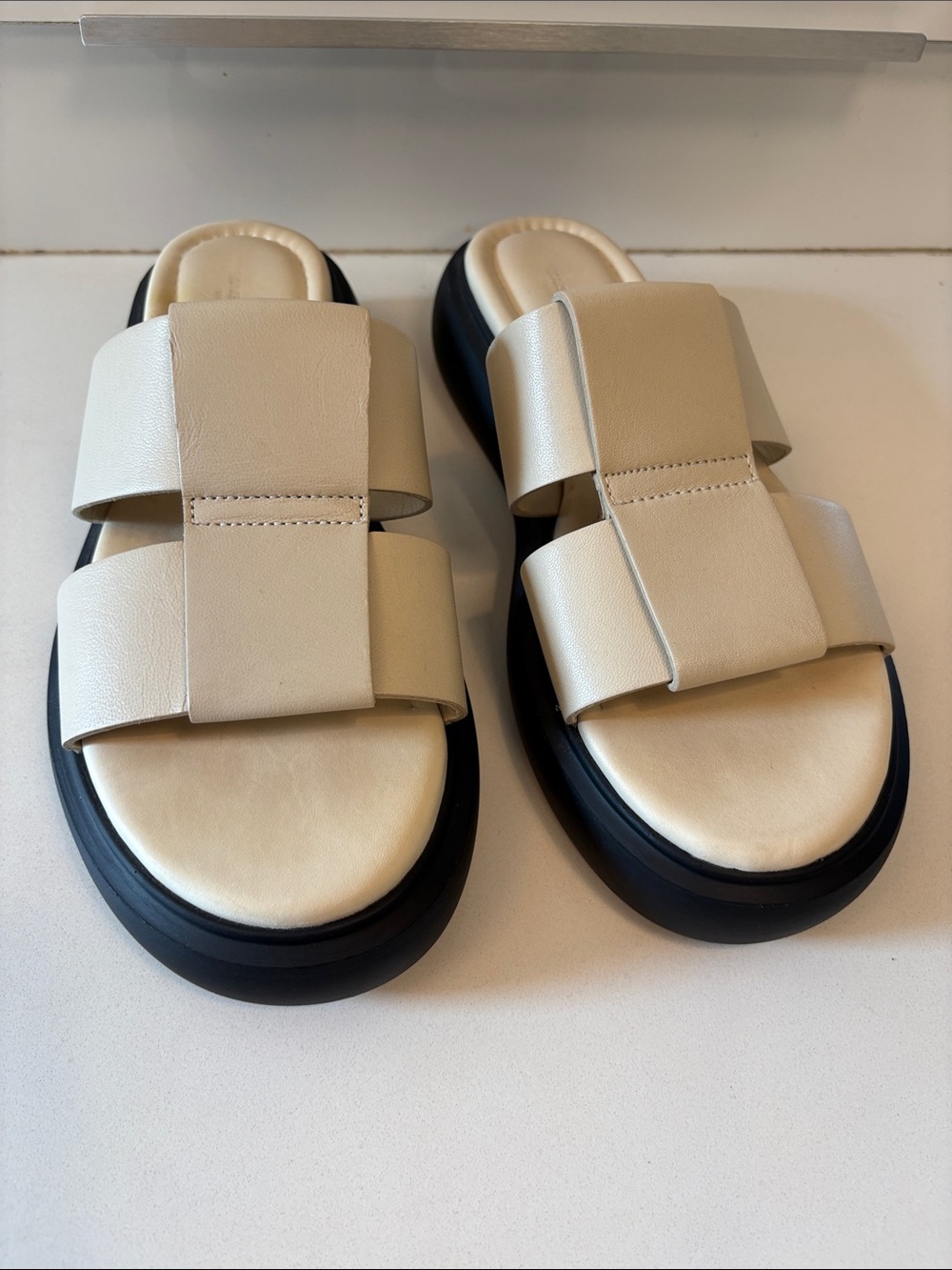 Vagabond Blenda Cream Leather Slide Sandals